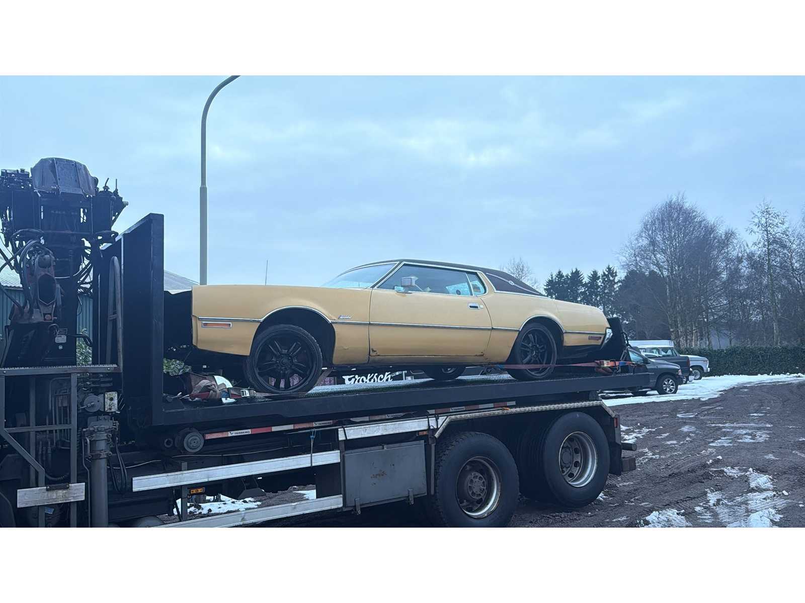 Ford USA – Thunderbird – V8 Hardtop – Classic Car