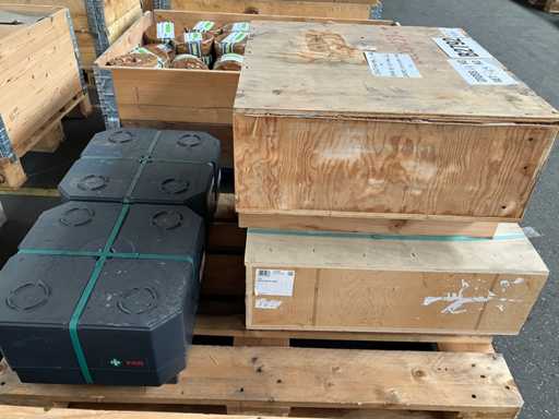 369 kg net large bearings from FAG