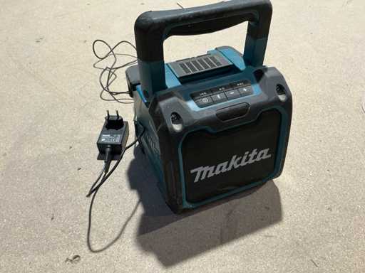 Makita DMR200 DAB WerfRradio
