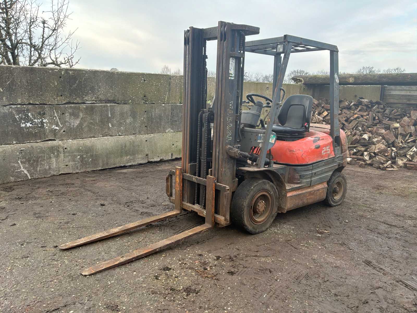 1995 Toyota O2 6FDF 25 Forklift