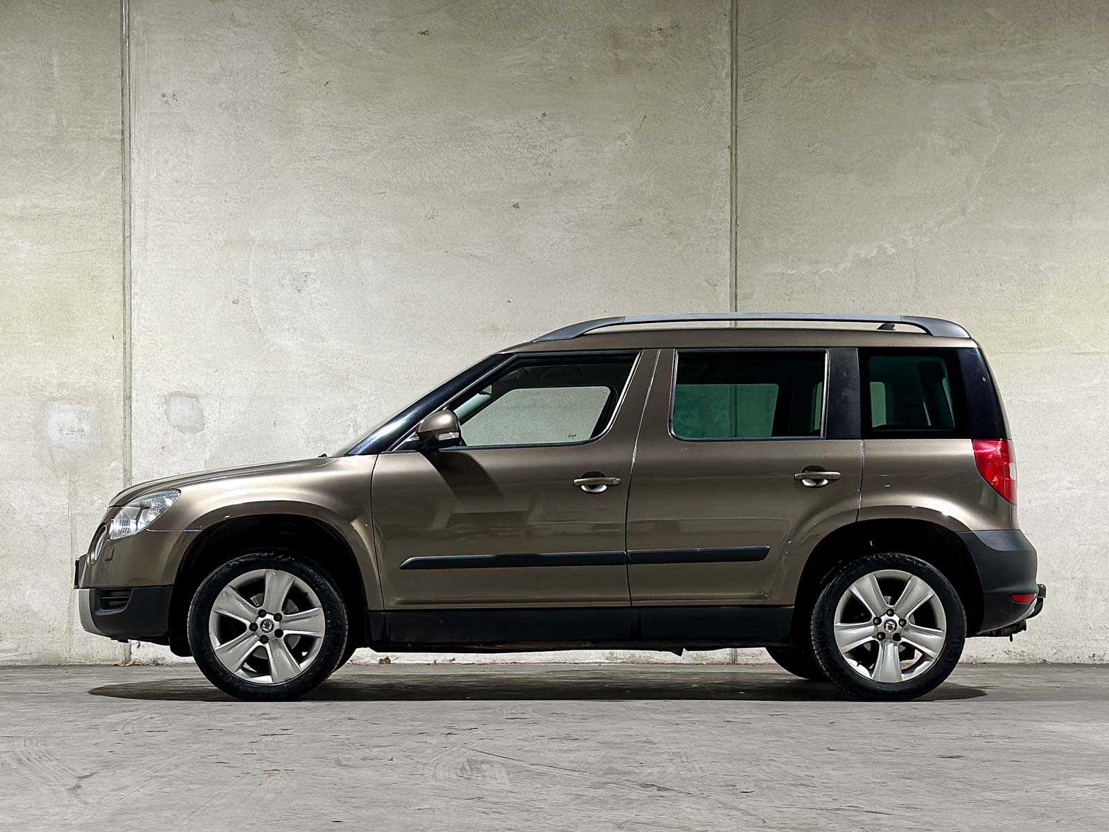 Skoda Yeti 1.2 TSI Tour 105pk 2013 (Origineel-NL), 01-ZJX-8