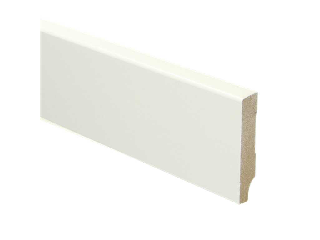 30x MDF painting skirting boards 2400 x 70 mm