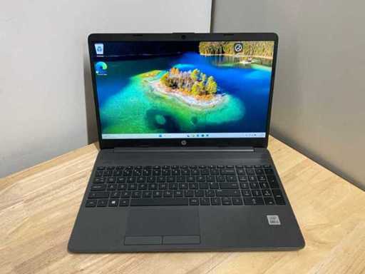 HP 250 G8 Laptop