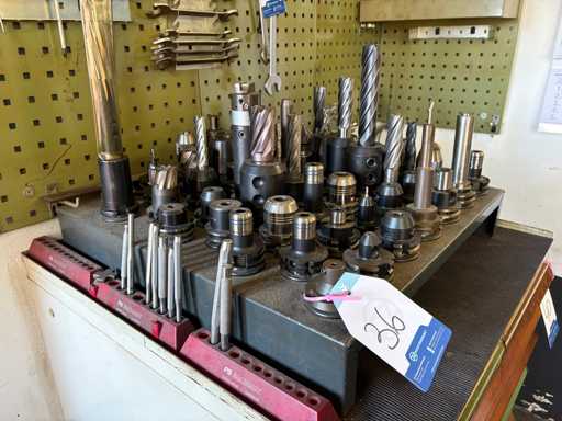   Porte-outils Lot SK 40