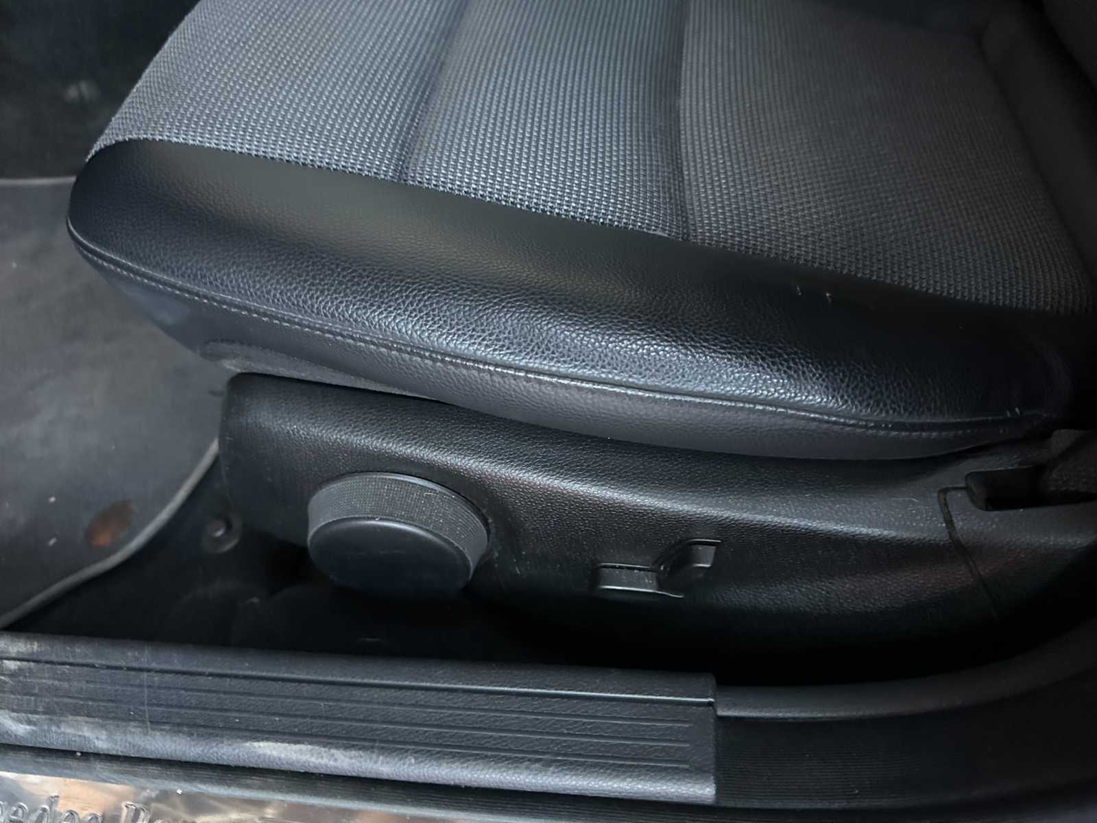 Mercedes-Benz C180 CDI BlueEFFICIENCY Business Class Avantgarde C-klasse Estate 120pk 2010 (Origineel-NL), 70-NPB-5