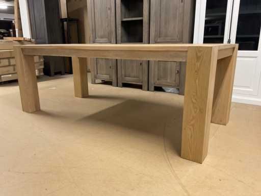 Tavolo da pranzo Maud