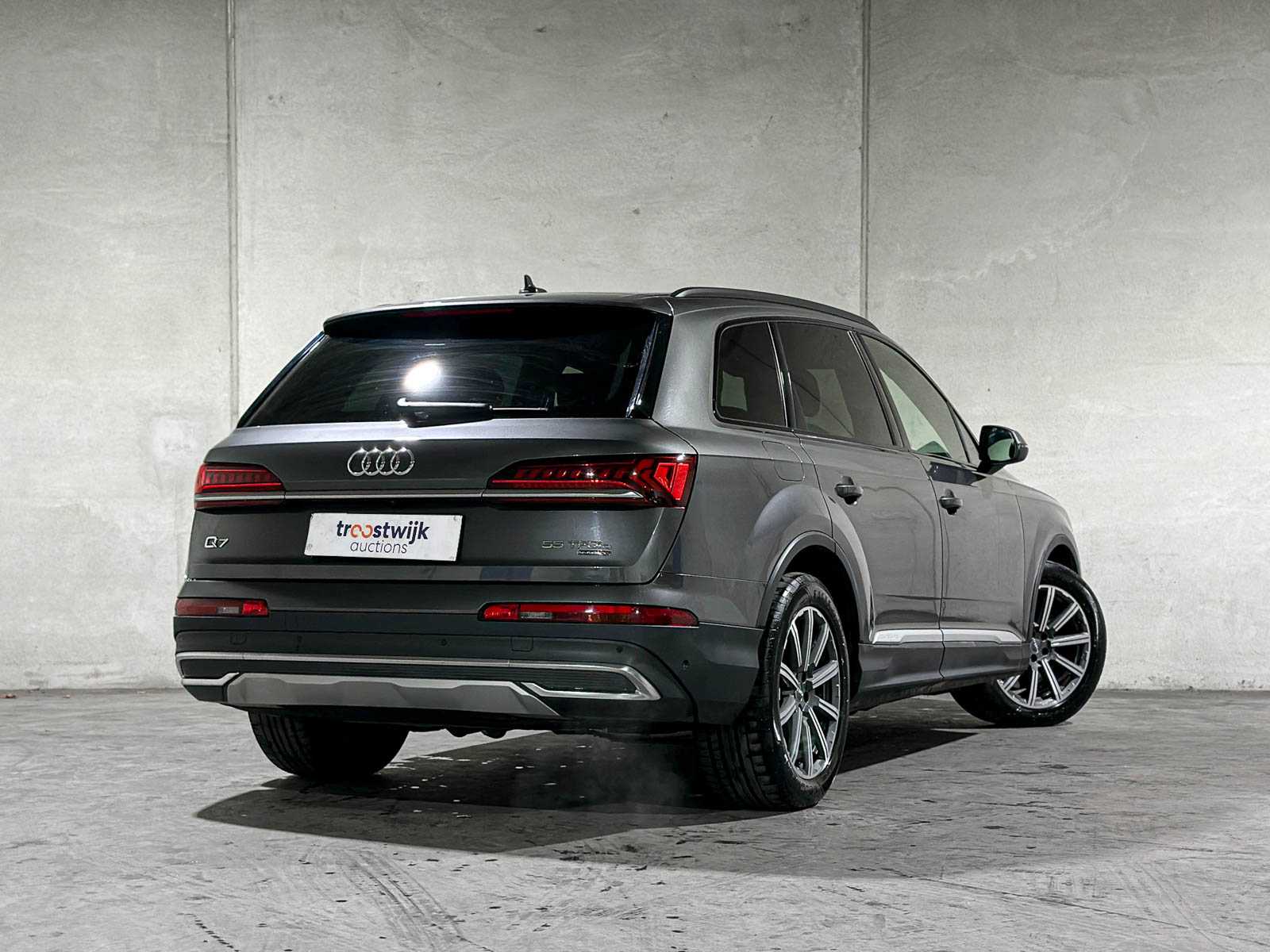 Audi Q7 55 TFSI e Quattro Pro Line Plus 3.0 380pk 2020, N-611-PF