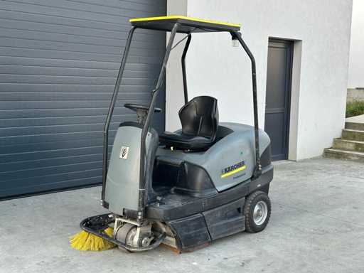 Kärcher KM 100/100 R Bat Bar de vacío de piso con montadero 2014