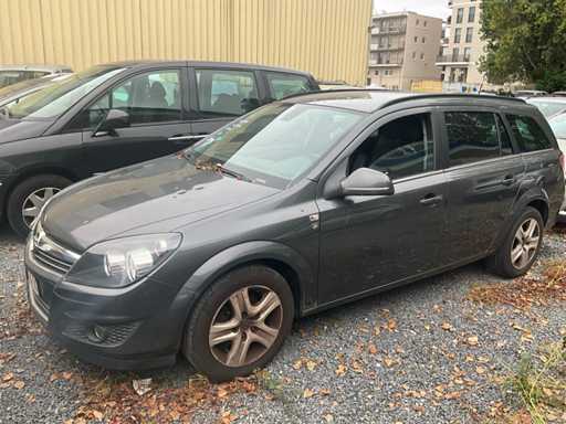 Opel Astra 2010