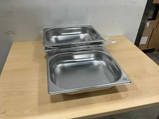 Saro 1/2 GN containers (5x)