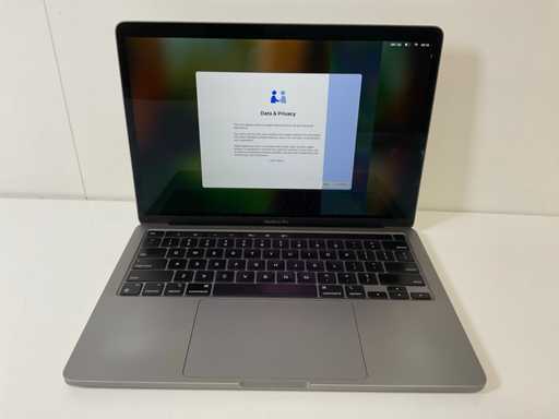 Apple MacBook Pro 13", Apple M1, 16 GB RAM, 512 GB NVMe Laptop