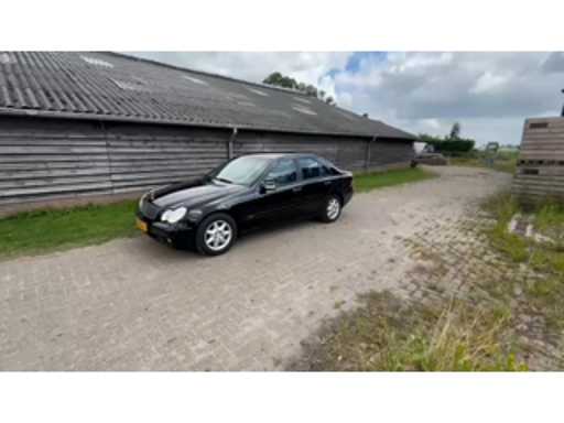 2cb196ba-57e5-4a54-b841-7a6eeac145a0.mp4