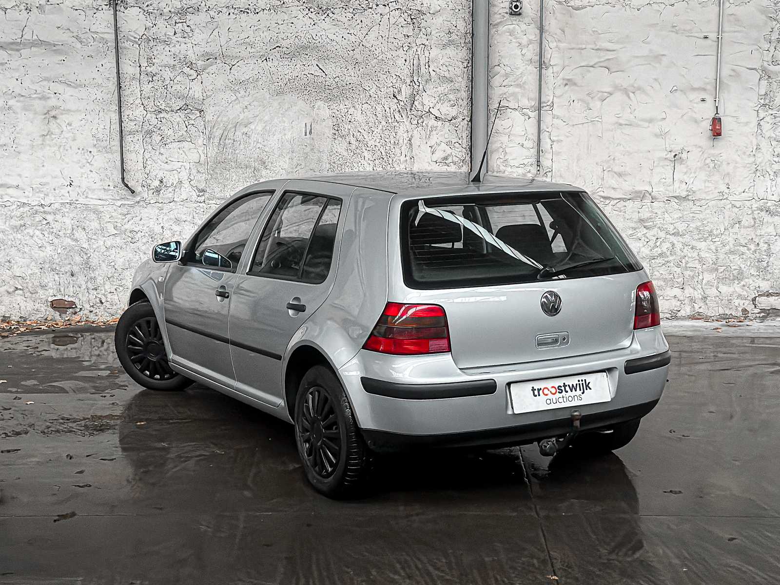 Volkswagen Golf 1.6 Trendline 101pk 2001 AUTOMAAT, 23-HP-FX