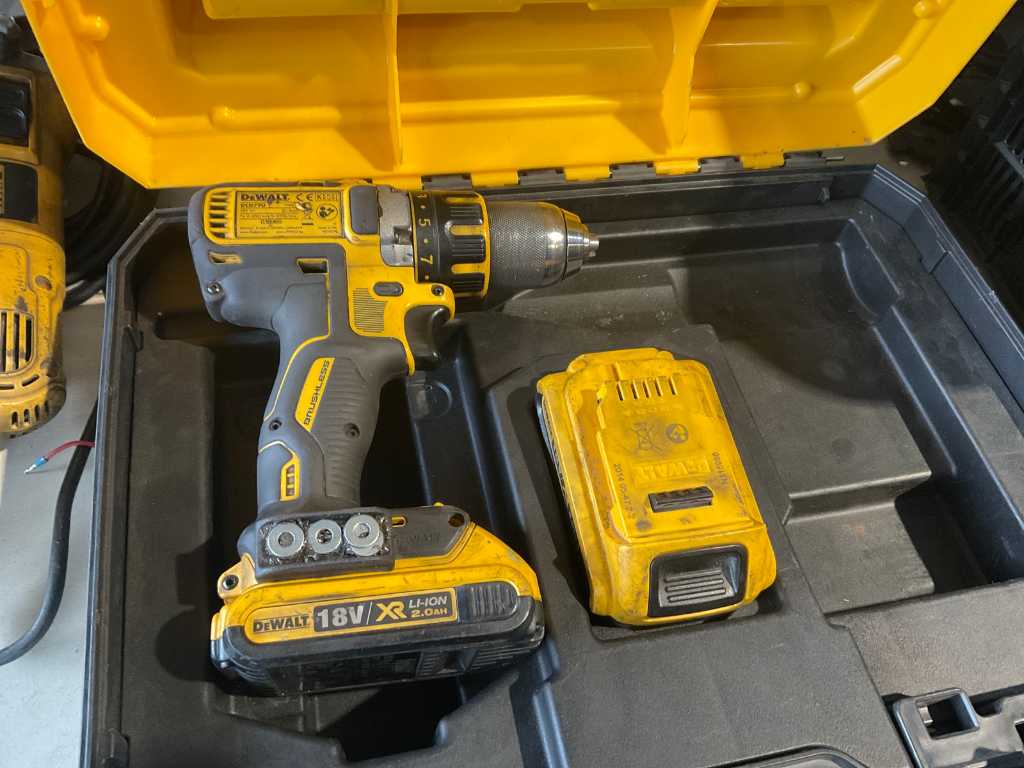 Dewalt dcd790 online