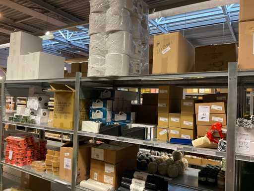 Ruban adhésif, sacs à ordures