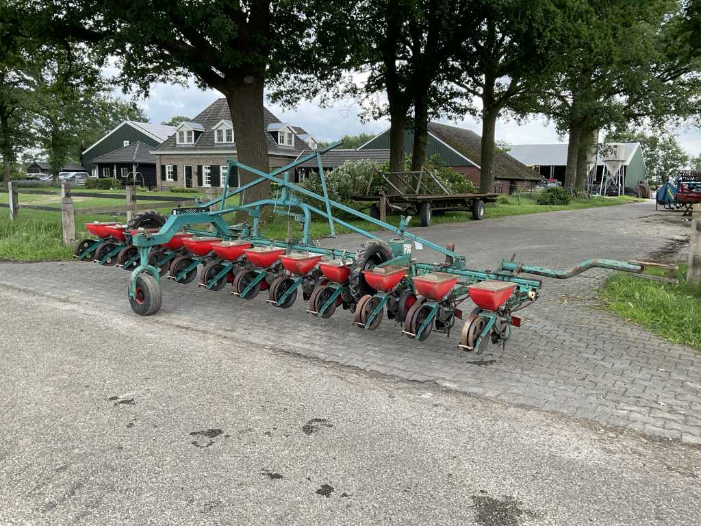 Vicon Beet Seeder, mounted