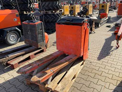 2018 Hyster P2.0 Power Transpalet Jack