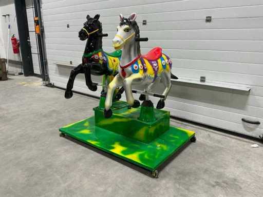 2 Horse Kiddyride - Nou