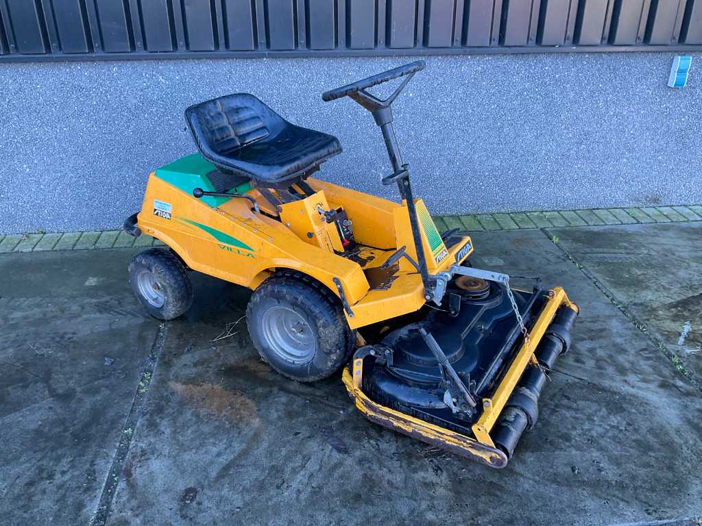 Stiga Villa Senator Riding Mower Troostwijk Auctions