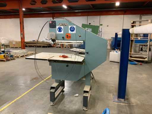 Band Saw Machine