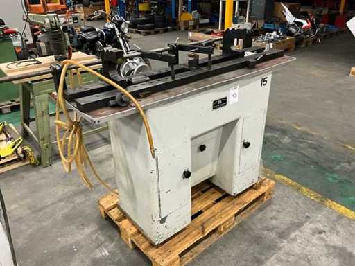 Peter Sauer & Sohn Machine a piegatura