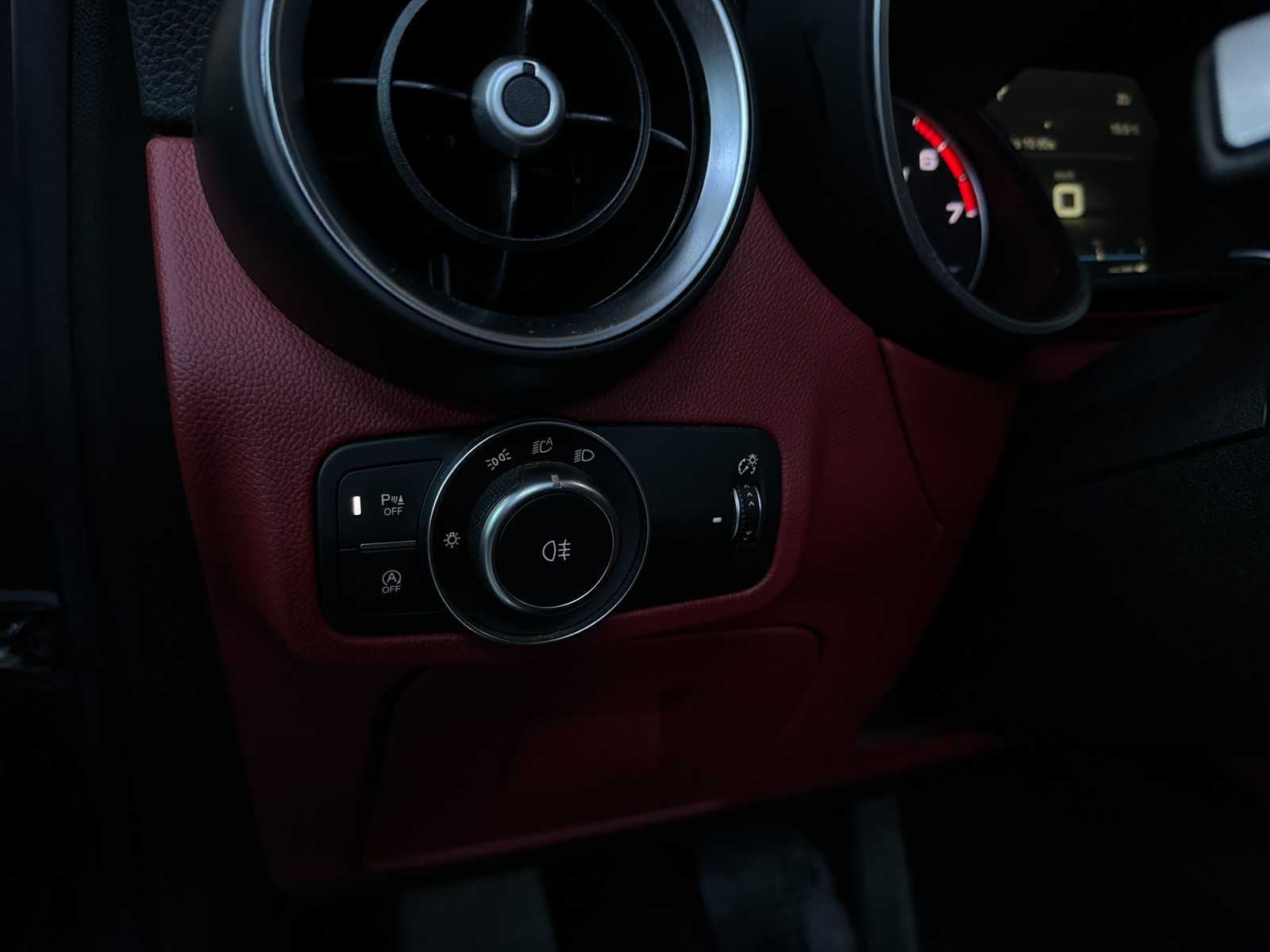 Alfa Romeo Stelvio 2.0 T AWD Super 200pk 2018 (Origineel-NL), RT-553-H