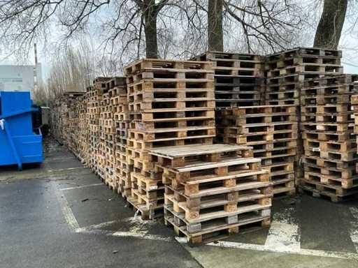 Grote partij houten euro-pallets