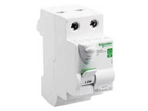 SCHNEIDER - Resi9 XE - Wyłączniki obwodowe - 40A 30mA przełącznik różnicowy typu 30mA Resi9 XE - R9ERC240 (5x)