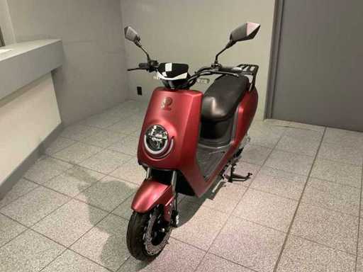 2022 Escoo Ronda E-Scooter