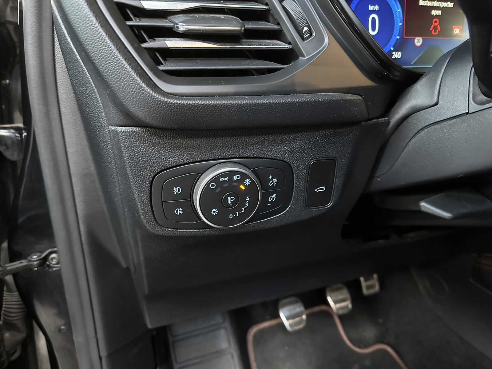 Ford Focus Wagon 1.0 EBH ST L. XBns 135PK 2021, K-337-PN