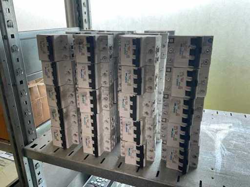 CHINT DZ47S-63 Întrerupător de curent rezidual, 63A (50x)