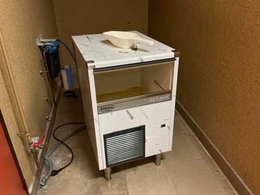 Brema GB 902 O mașină de înghețată