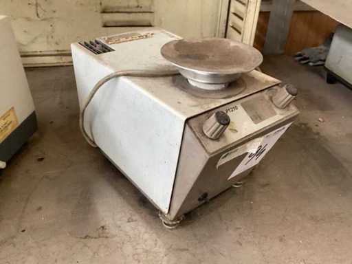 bilancia  da laboratorio