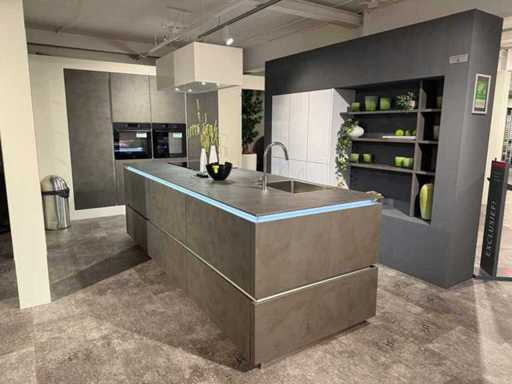 Nolte - Showroomkeuken met apparatuur