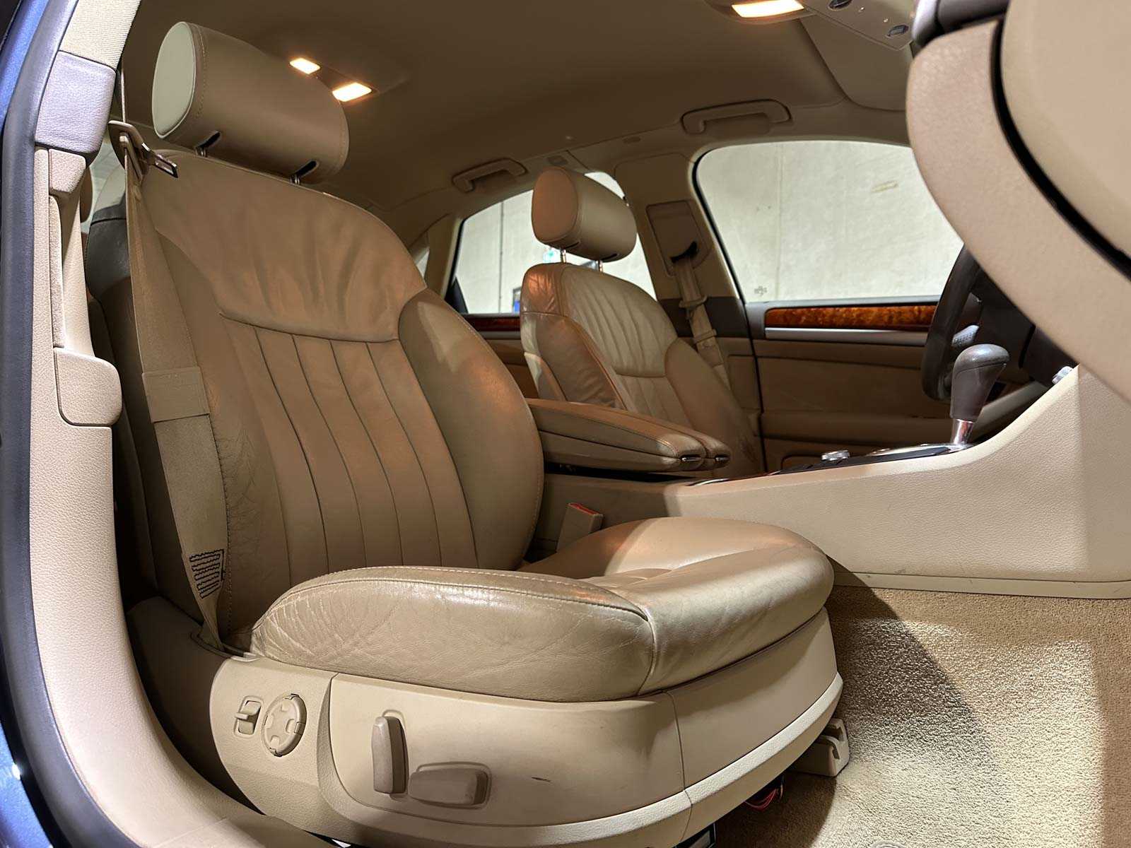 Audi A8 4.2 quattro Pro Line 350hp 2007, 25-XH-VZ