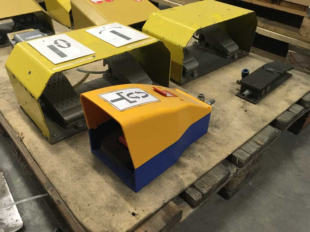 Pneumatische machinebedieners pedalen (4x)
