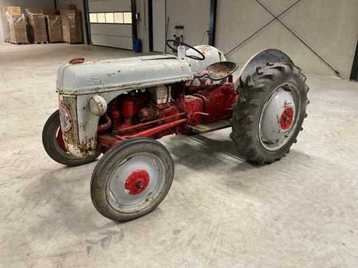 Ford Dearborn Oldtimer-Traktor