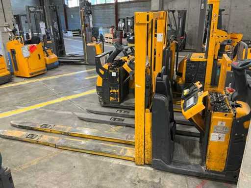 Jungheinrich - 2016 - ECD 320 L G 245<-150 E - Order picker