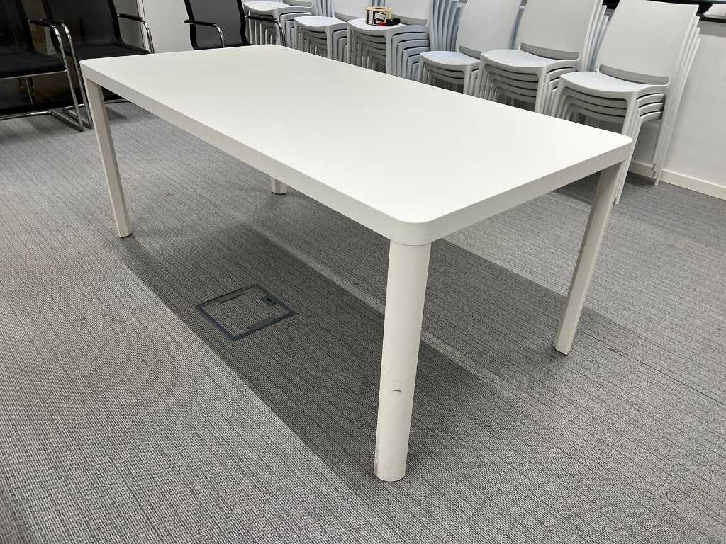 Conference table (2x)