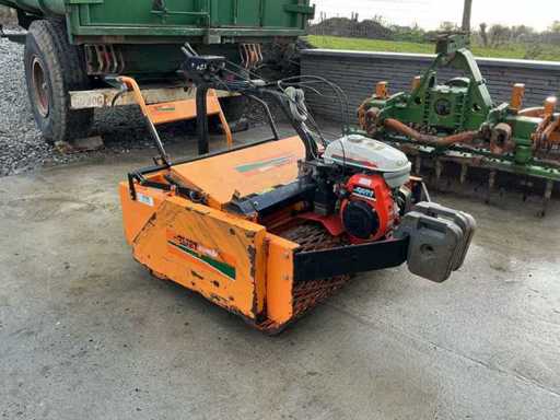 Eliet doorzaaimachine met geïntegreerde opraapfunctie. Zaaimachine