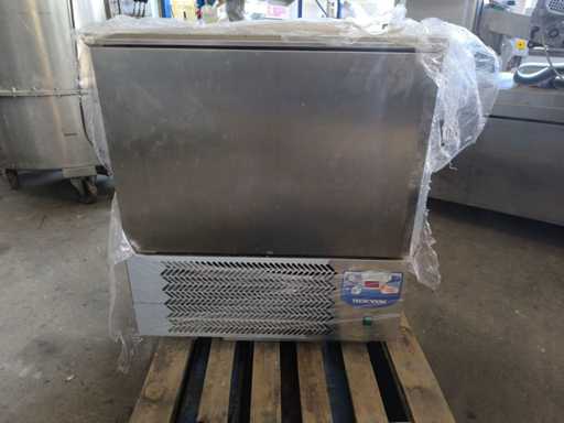 TECNODOM - AT05SO - Snelkoeler - 2017