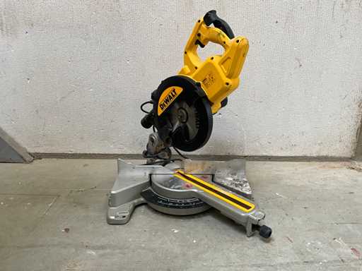 DeWalt DWS774 Afkortzaag
