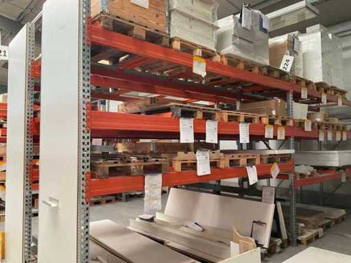 Zware plank, met inhoud