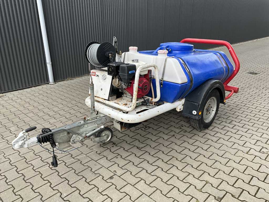 2013 Brendon Bowsers BB1000 Trailer Pressure Washer
