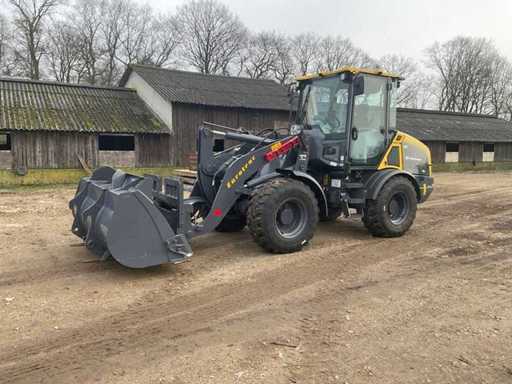 Pelle Eurotrac WL18 2025