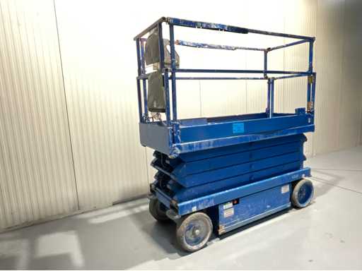 SkyJack SJIII3226 - Nacelle élévatrice hauteur de travail 9,9 extensible 3m, 229 heures