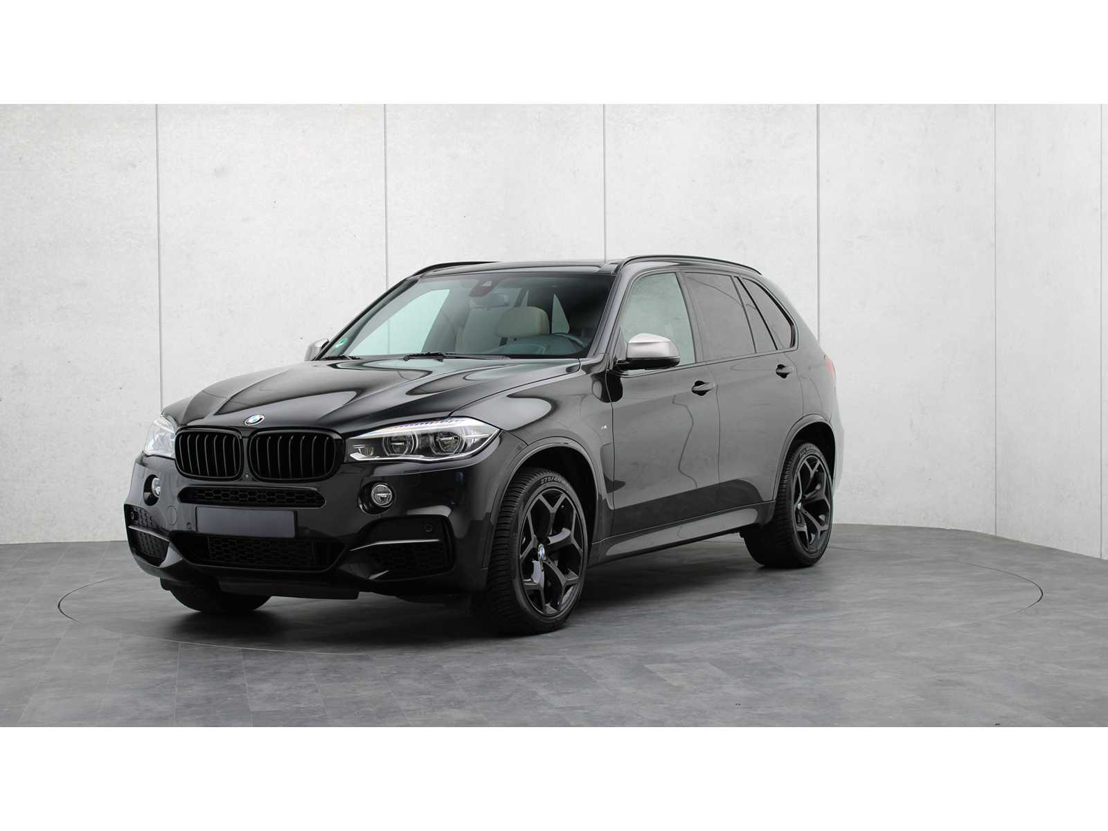 BMW – 2014 – X5 – M50d – RS-502-B