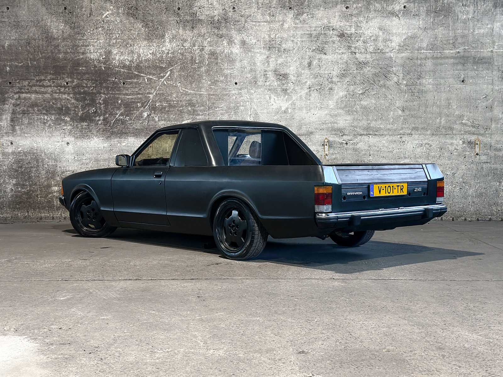 Ford Granada 2.8 GL 160pk 1983 (Origineel-NL), V-101-TR