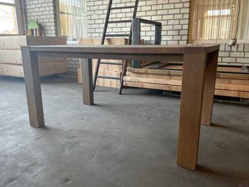 Stół jadalny Valvola-L