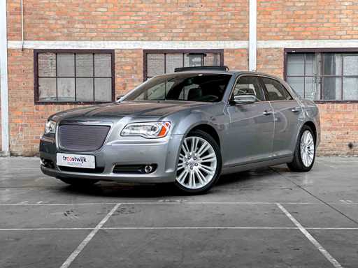 Chrysler 300C LD HEMI Facelift  5.7 V8 367pk 2014
